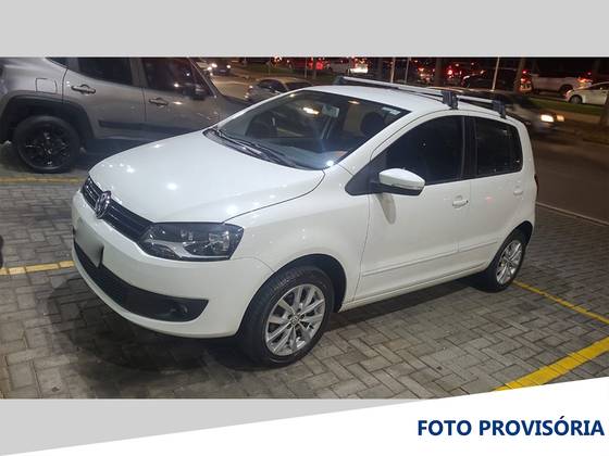 VOLKSWAGEN FOX 1.0 MI 8V FLEX 4P MANUAL VOLKSWAGEN FOX 1.0 MI 8V FLEX 4P MANUAL